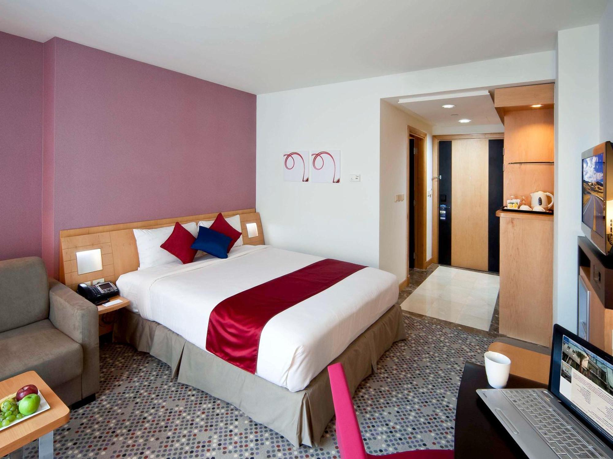 Novotel Business Park