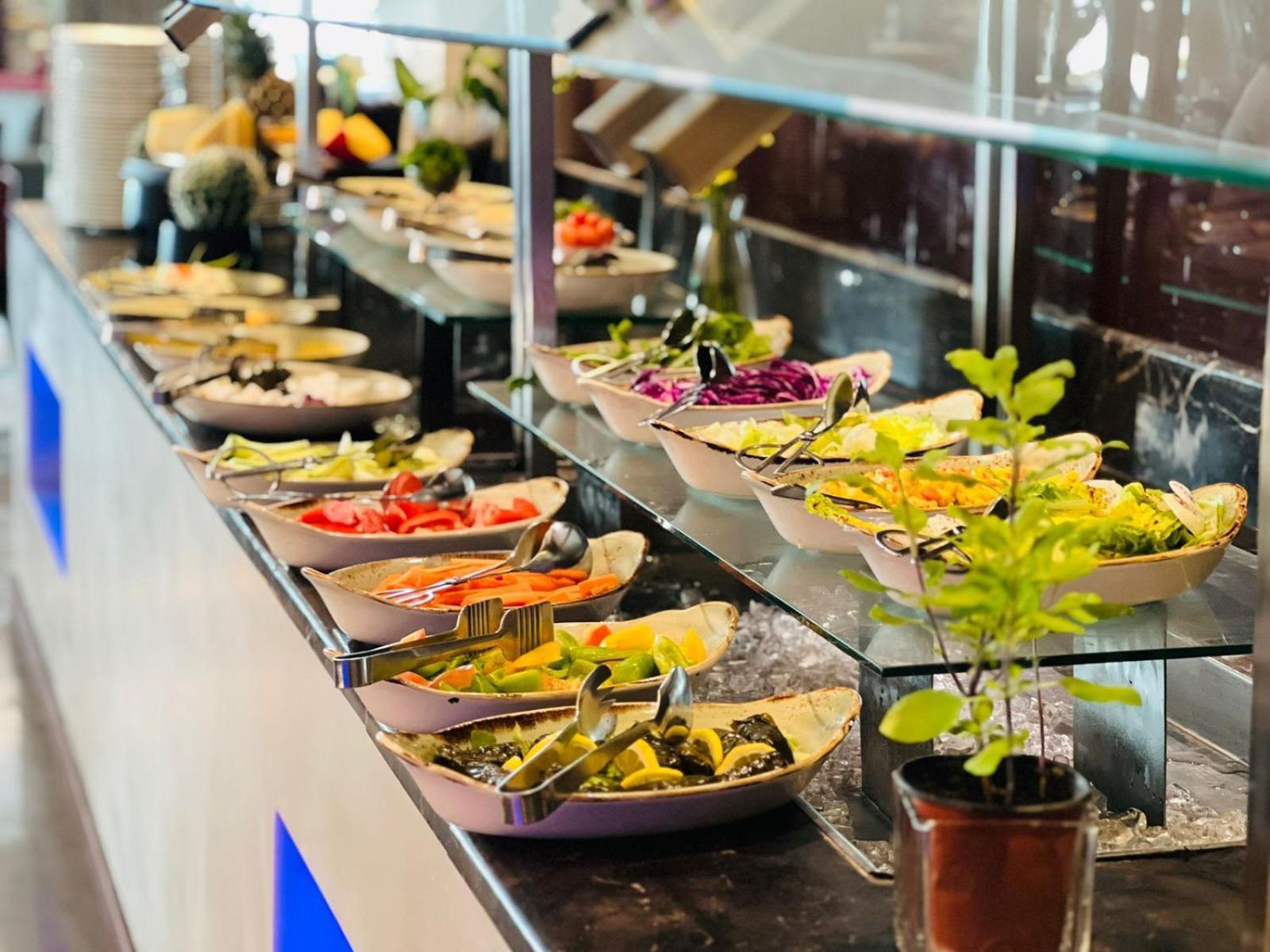 Hotel Novotel Business Park 4*