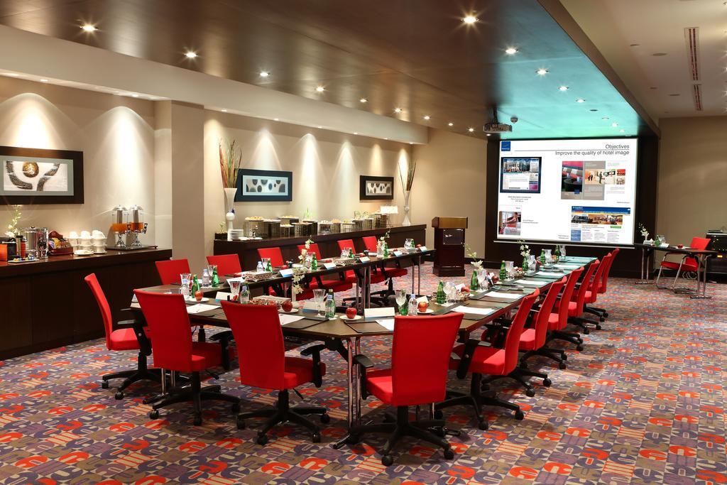 Hotel Novotel Business Park