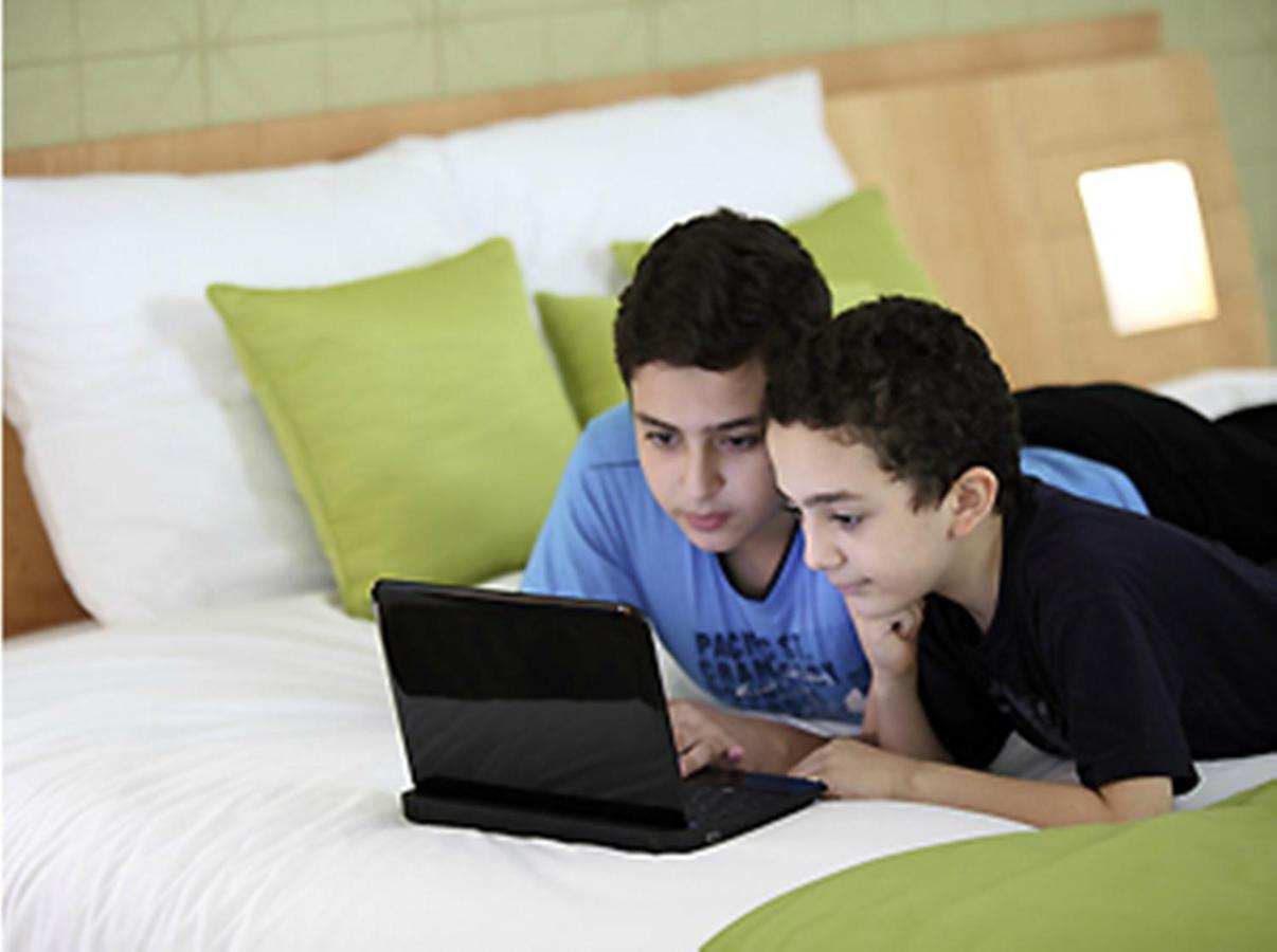 Novotel Business Park 4*